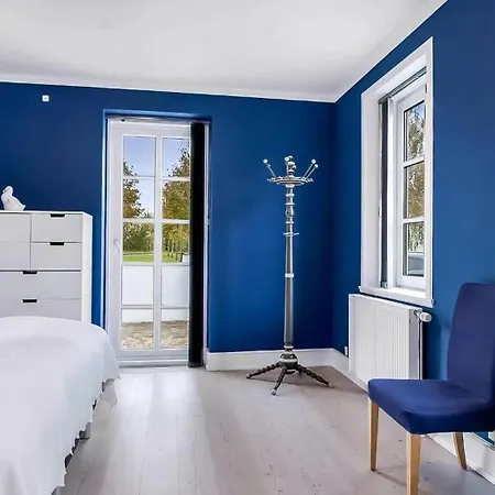 Spacious House With For Relaxation And Play Villa *