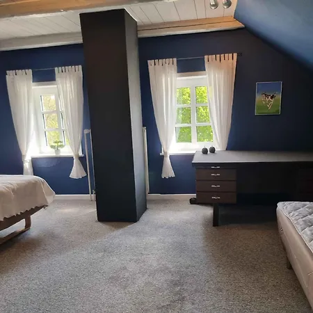 Spacious House With For Relaxation And Play * Brenderup